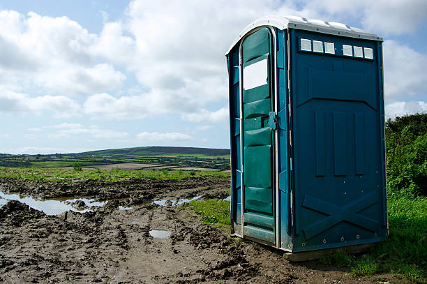 Best Standard Portable Toilet Rental  in Cave Spring, VA